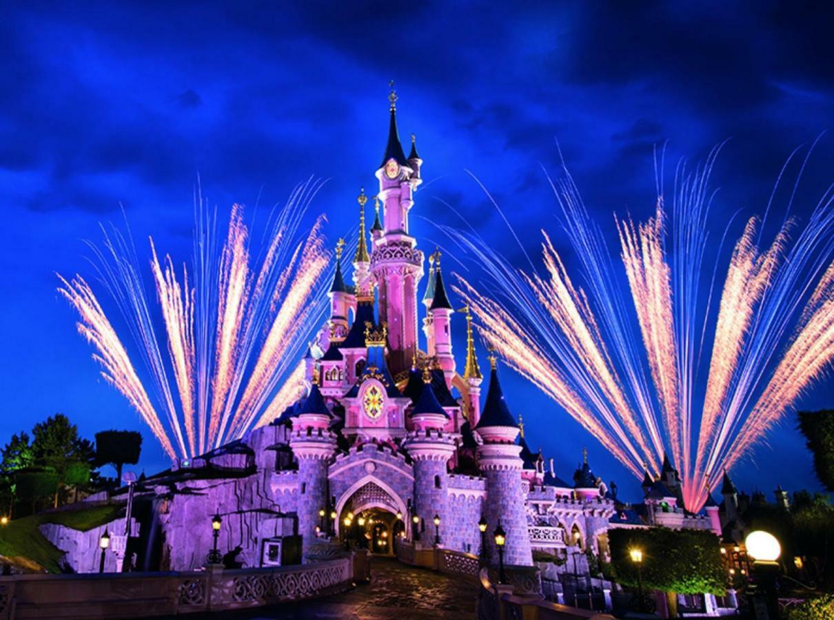 Toscane Disneyland Apartment Bmyguest 세리스 외부 사진